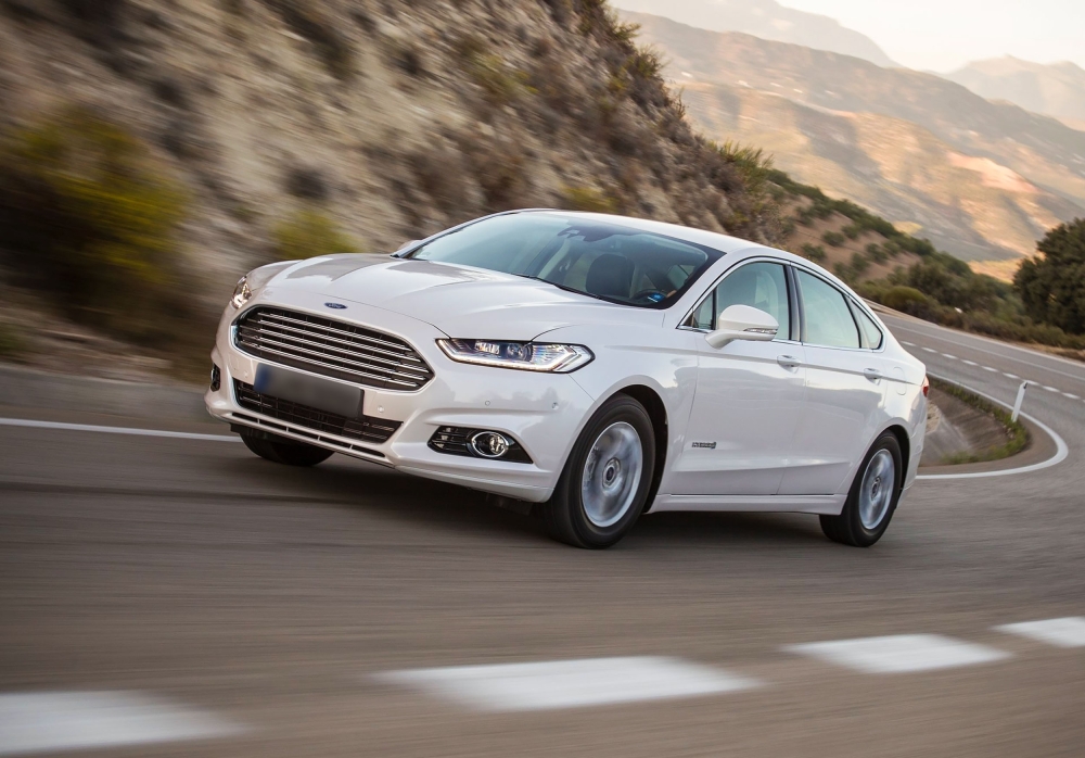 Confort și tehnologie într-un singur pachet: Ford Mondeo