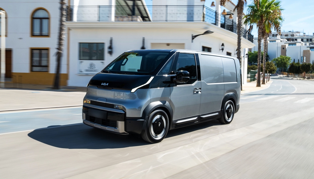Record: Utilitara Electrică Kia PV5 Cargo Parcurge 693.38 km cu o Baterie Plină