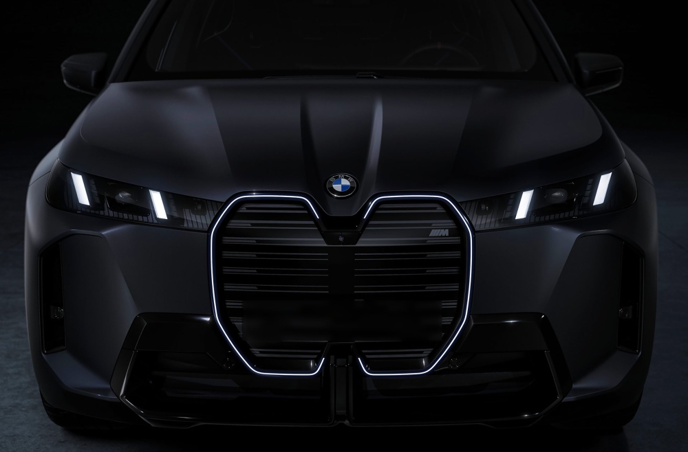 BMW avertizează: 2035 poate aduce colapsul industriei auto dacă motoarele termice sunt interzise