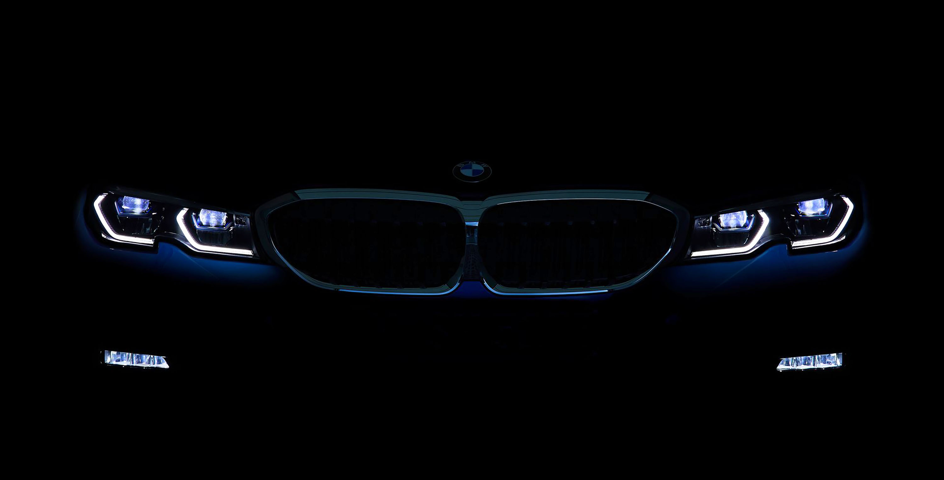 BMW 3-Series 320 xDrive LED Laser Headlights Daytime Running Lights Design