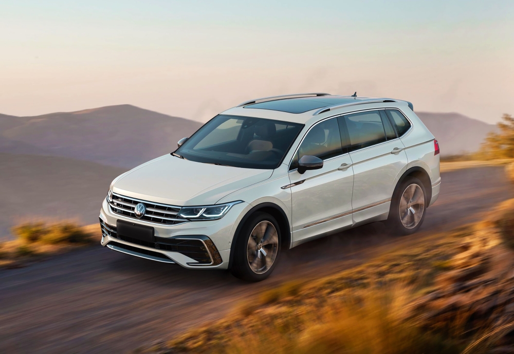 VW Tiguan Allspace 4Motion Partenerul tău de încredere pentru o iarnă fără griji în Cluj