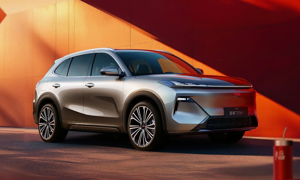 China devine liderul auto mondial, detronând Japonia după 24 de ani