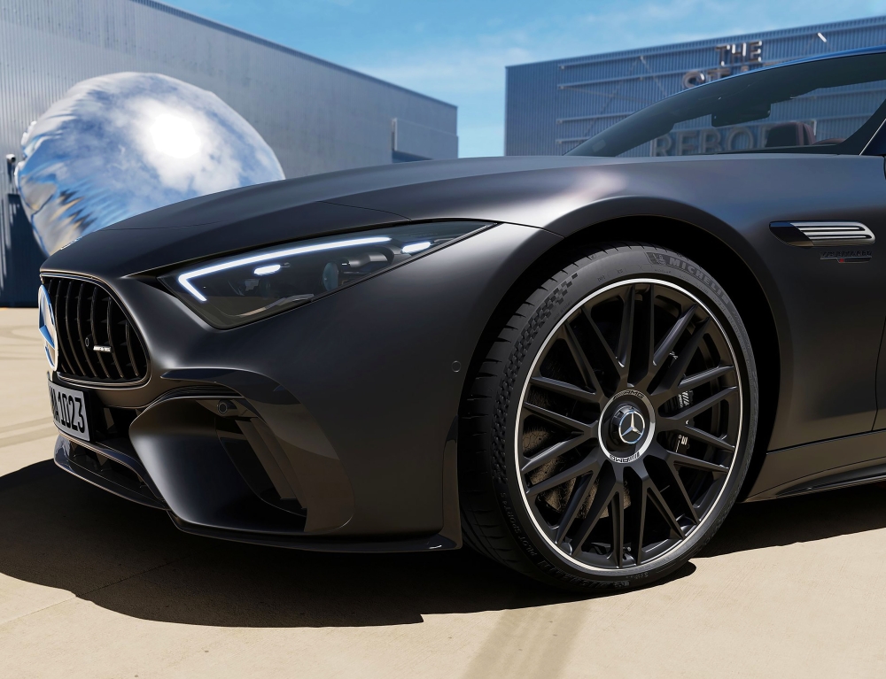 Mercedes-Benz SL drops 4-cylinder engine for 2027 facelift