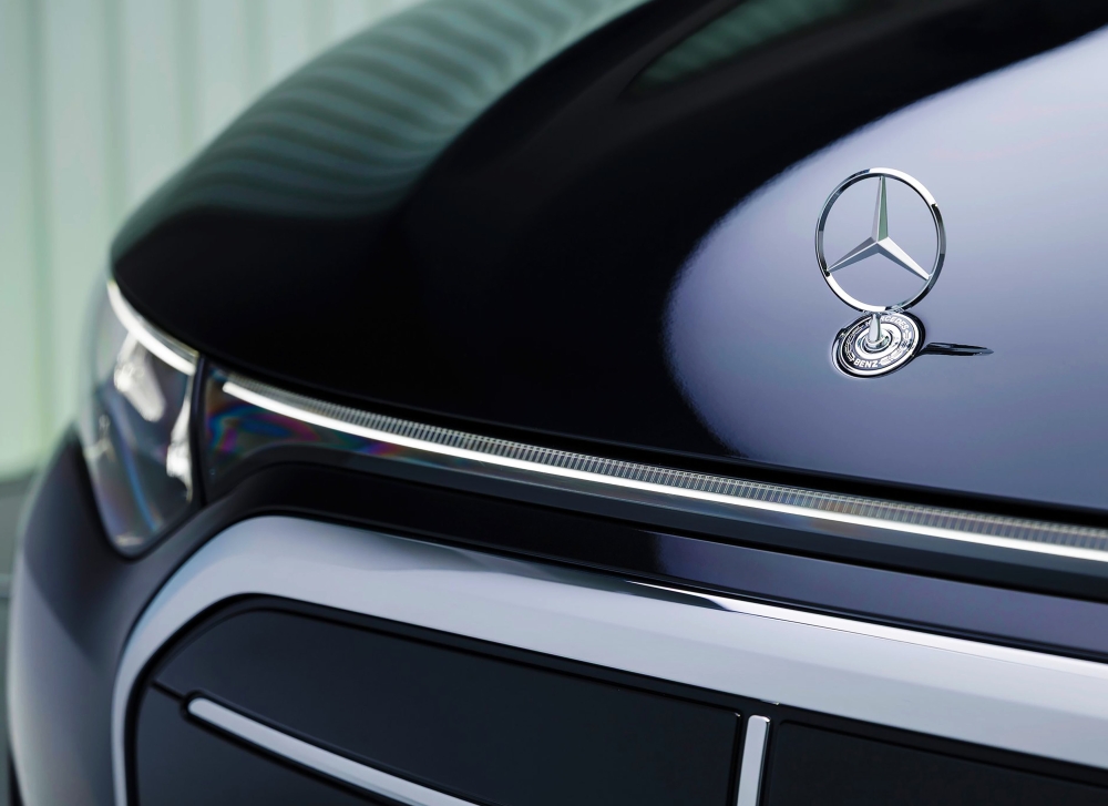 Mercedes-Benz Studio se deschide la București. Vizitatorii pot testa gratuit cele mai noi modele