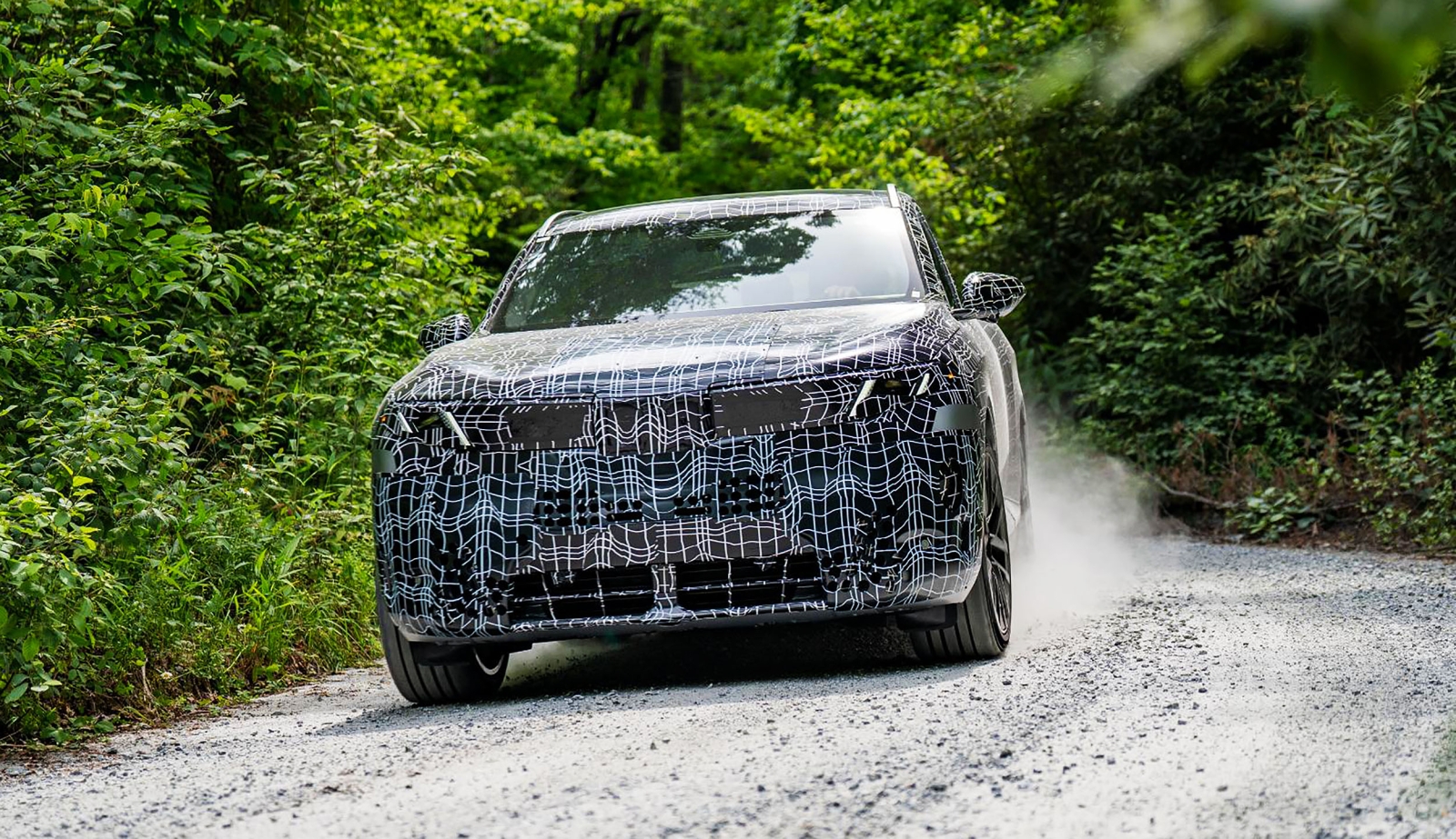 Noul BMW X5 adoptă designul Neue Klasse, vine cu cea mai mare baterie din istoria mărcii și versiune pe hidrogen