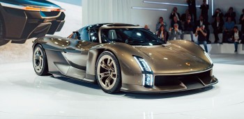 Porsche unveiled the Mission X, the new electric hypercar concept
