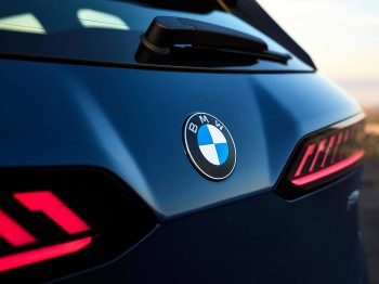 BMW iX3 2026: Febra „Neue Klasse” – peste 3.000 de Comenzi în 6 Săptămâni