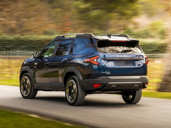 Dacia Bigster, in the Final of the Prestigious Car of the Year 2026 Award in Europe