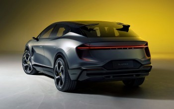 Lotus pregătește ofensiva hibridă: modele noi în Europa din 2026