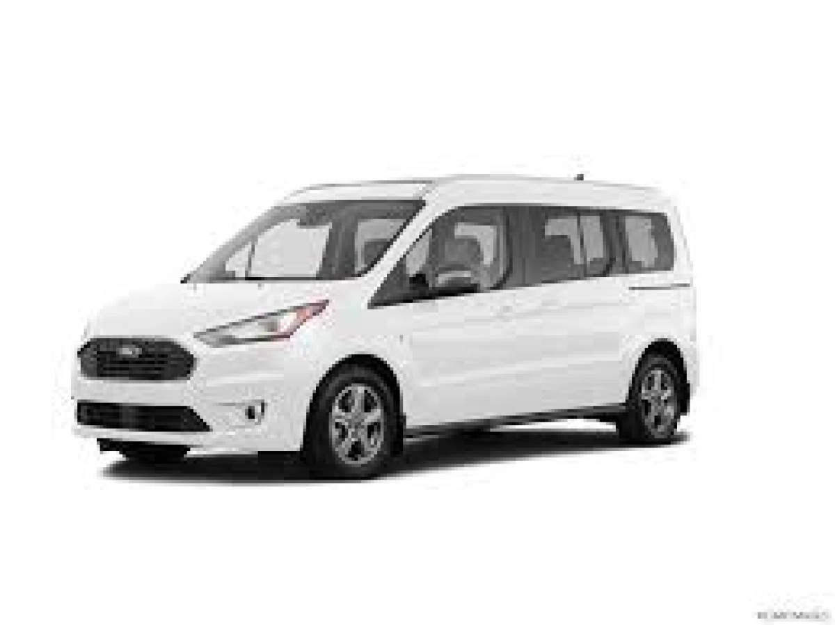 Ford Transit Connect 5 locuri + portbagaj spatios