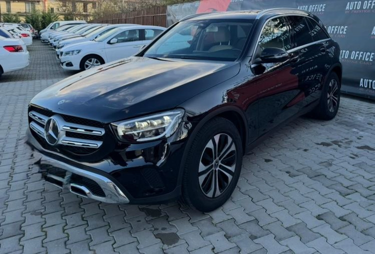 Mercedes GLC